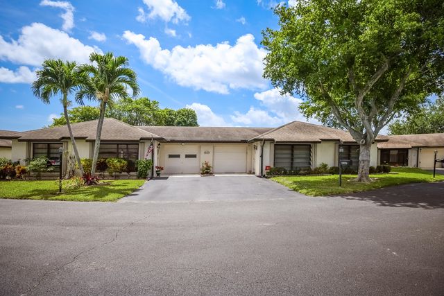 4948 Eaglewood Rd #A, Boynton Beach, FL 33436