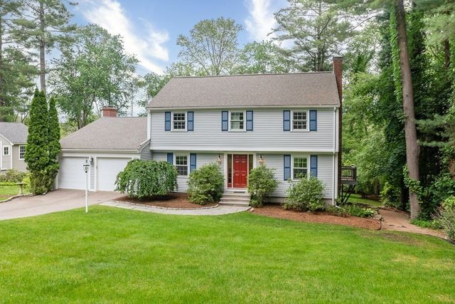 50 Cartwright Rd, Wellesley, MA 02482