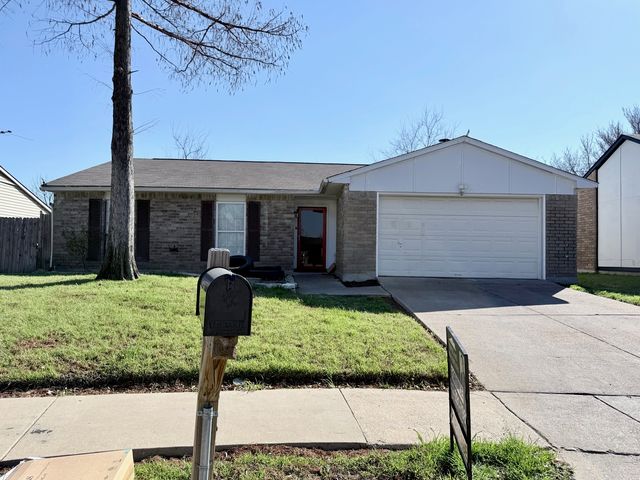 6936 Fallbrook Ct, Fort Worth, TX 76120