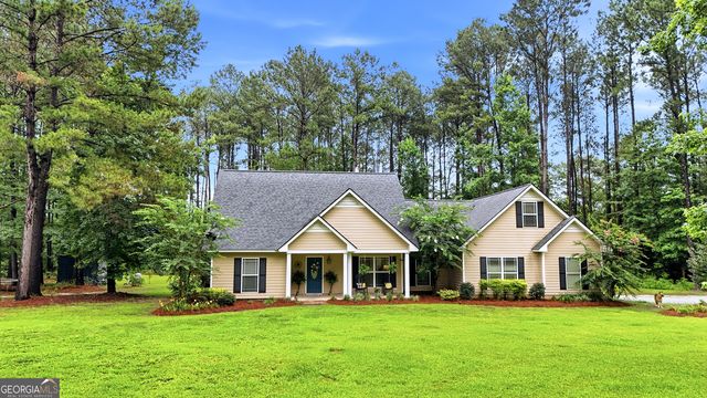 8740 Coffee Rd, Hahira, GA 31632