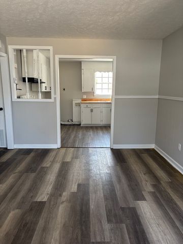 38 W  Cooper St, Brownsville, TN 38012