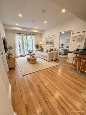 920 Jefferson St #203, Hoboken, NJ 07030