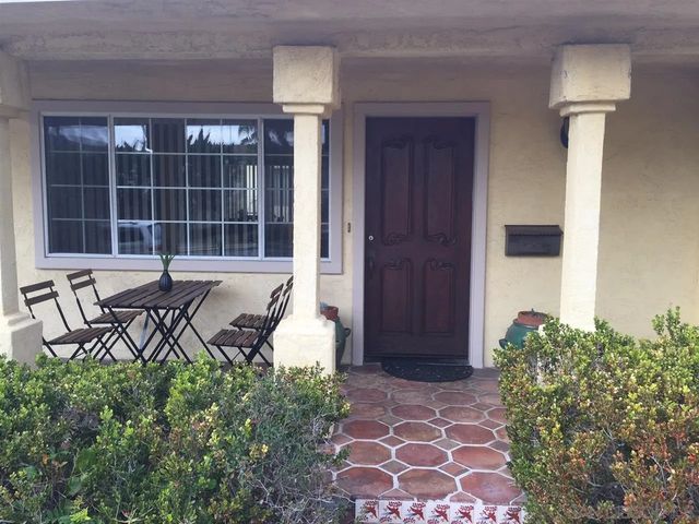1460 W  Oliver Ave, San Diego, CA 92109