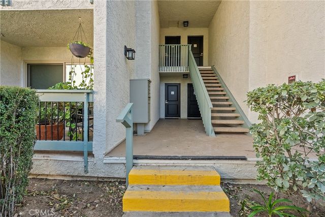 23675 Park Capri #24, Calabasas, CA 91302