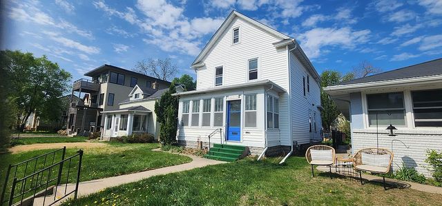 3816 Grand Ave S, Minneapolis, MN 55409