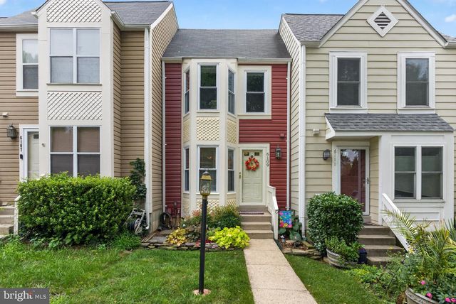 6109 Liverpool Ln, Alexandria, VA 22315