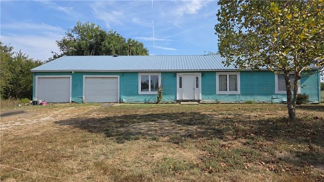 34525 W  407th St, Parker, KS 66072
