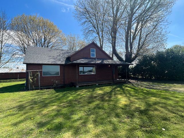 29364 Talbott Ln, Junction City, OR 97448