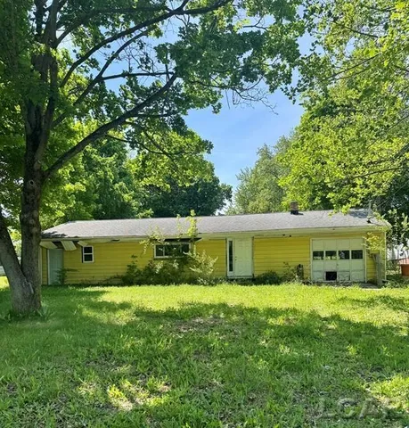 4856 Deleon Dr, Tecumseh, MI 49286