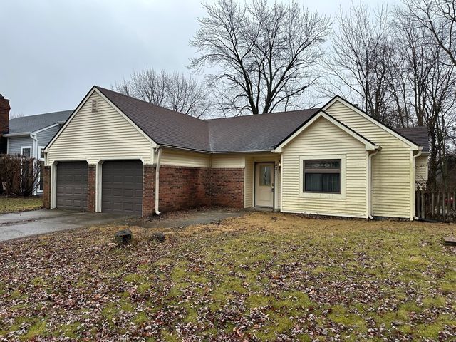 4311 Apple Cross Dr, Indianapolis, IN 46254