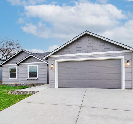 614 Forsell Rd, Grandview, WA 98930