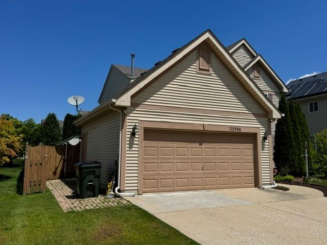 Address Not Disclosed, Round Lake, IL 60073