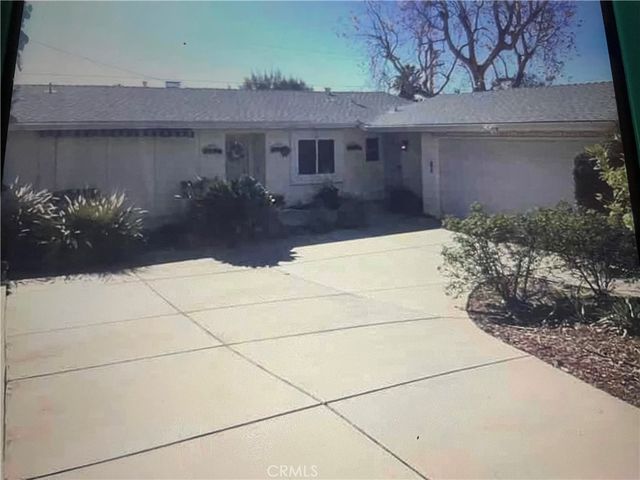 2555 Flanders Rd, Riverside, CA 92507