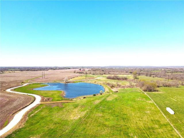 5 Lakeview Acres, Holden, MO 64040