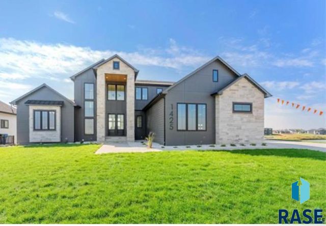 1425 E  Nine Mile Ct, Tea, SD 57064