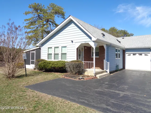 15 D Moccasin Drive, Manchester Township, NJ 08759