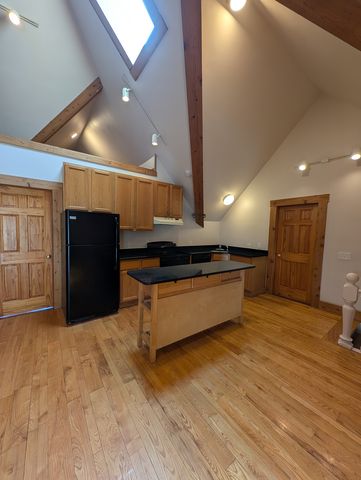 541 University Ave #5, Rochester, NY 14607