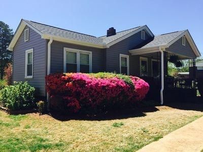 10 Lakeview Dr, Greenville, SC 29617