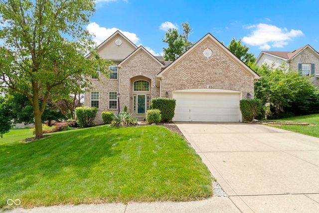 5857 Stone Pine Trl, Carmel, IN 46033