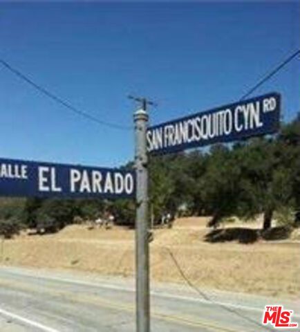 Vac Calle El Parado Vic, Santa Clarita, CA 91350
