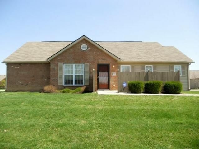4279 Cobbleton Grove Cir, Canal Winchester, OH 43110