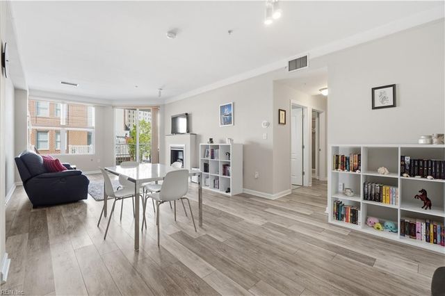249 W  Freemason St #205, Norfolk, VA 23510