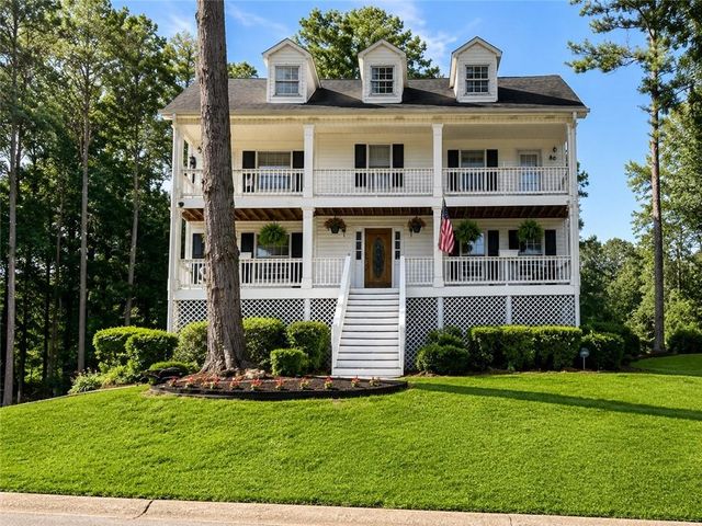 277 Lakeview Ln, Hiram, GA 30141