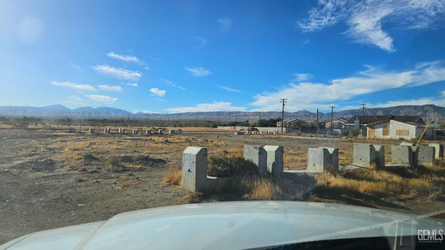15972 H St, Mojave, CA 93501