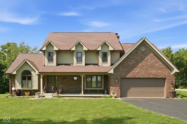 2528 E  County Road 100 N, Danville, IN 46122