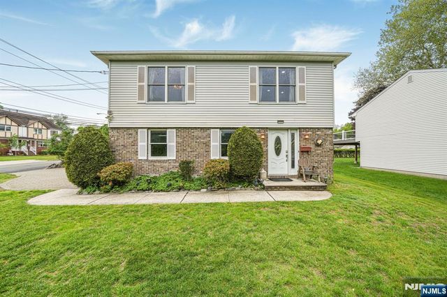 433 Tappan Rd, Northvale, NJ 07647