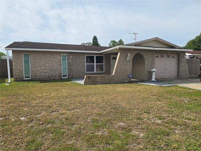 7234 Heath Dr, Port Richey, FL 34668