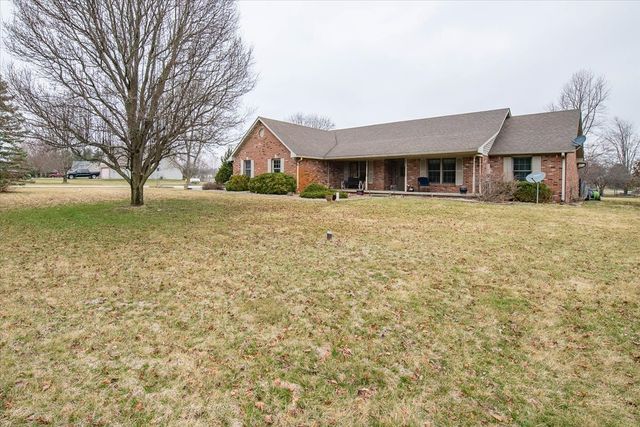 4270 N  Private Road 150 E, Shelbyville, IN 46176