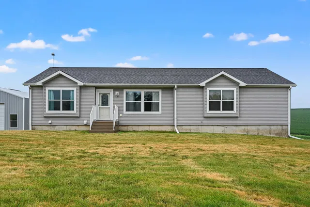 1365 County Road H, Cuba City, WI 53807