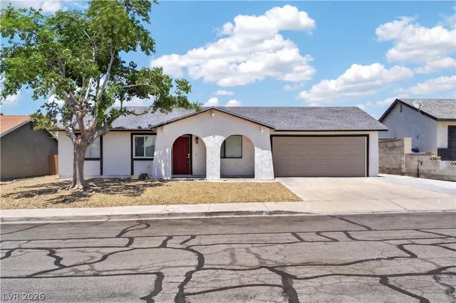 231 Winona Dr, Henderson, NV 89015