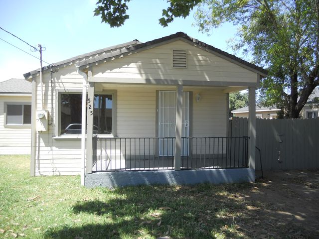 525 Lindsay Ave, Sacramento, CA 95838