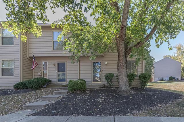 5015 Columbia Cir #15-60, West Chester, OH 45011