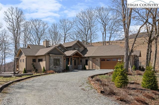 204 Great Sky Drive, Banner Elk, NC 28604