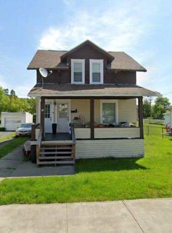 26 Nassau St, Johnson City, NY 13790