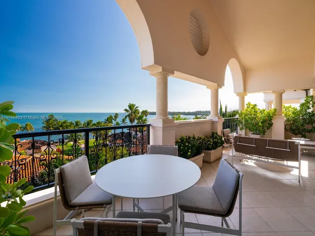 19152 Fisher Island Dr #19152, Miami Beach, FL 33109