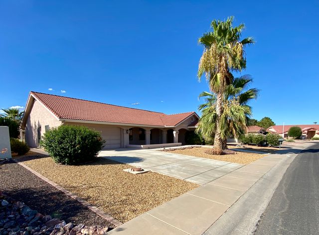13722 W  Elmbrook Dr, Sun City West, AZ 85375