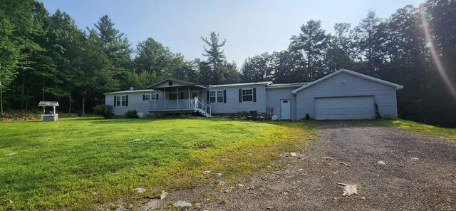 156 Middle Oxbow Road, Hinsdale, NH 03451