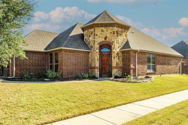9400 Wood Duck Dr, Fort Worth, TX 76118