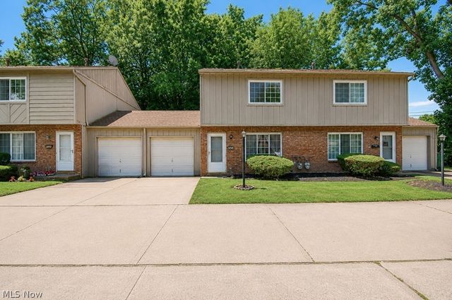 5240 Sable Ct, Mentor, OH 44060
