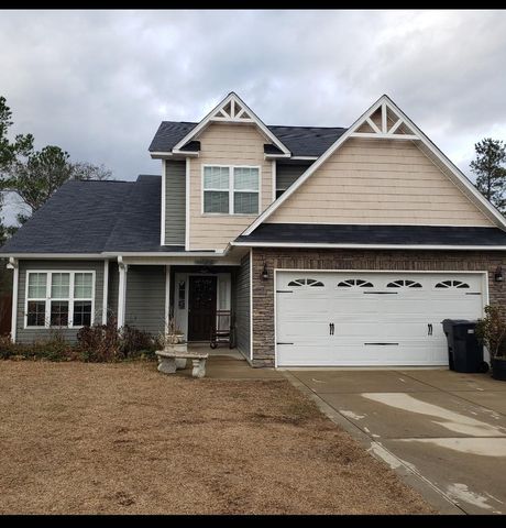 1108 Cottage Oaks Ct, Hope Mills, NC 28348