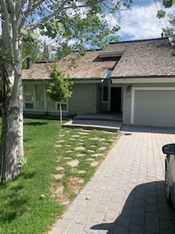 111 Mayleaf Rd, Sun Valley, ID 83353