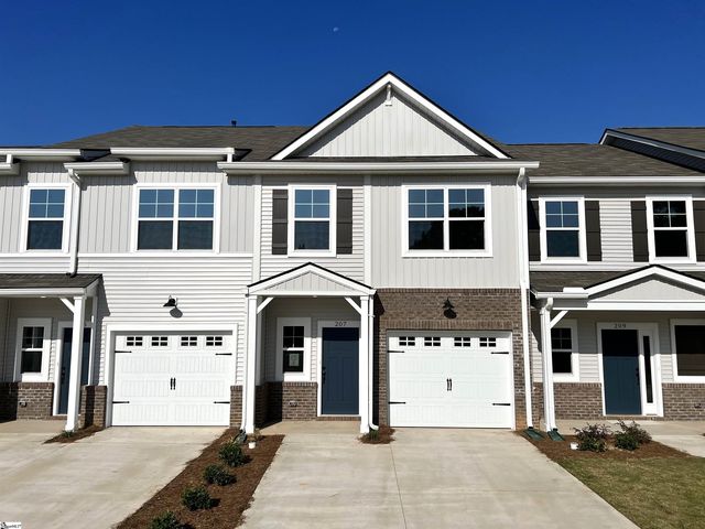 207 Taylor Woods Ct, Greenville, SC 29607