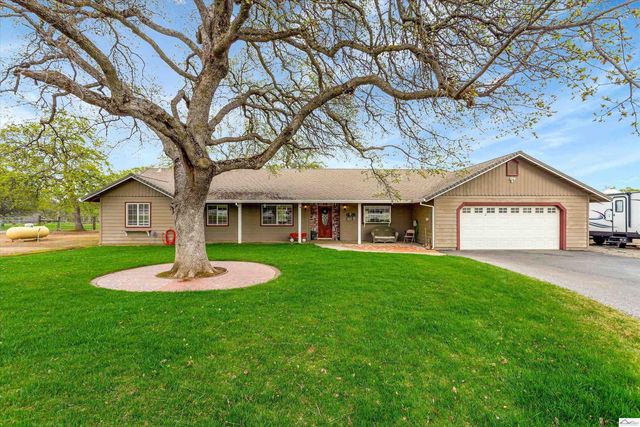 11970 Happy Trails Dr, Red Bluff, CA 96080