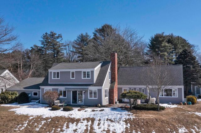 60 Hilltop Place, New London, NH 03257