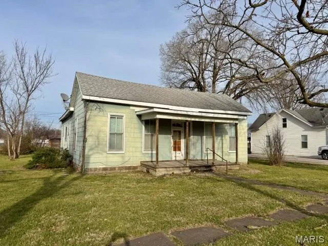 628 N  Walker St, Montgomery City, MO 63361