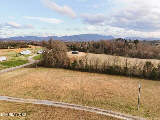 Old Newport Hwy, Dandridge, TN 37725